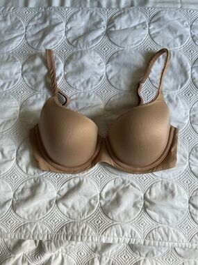 Women’s Victoria's Secret Lightly Lined Smooth Demi Bra in Nude Praline (32DD)